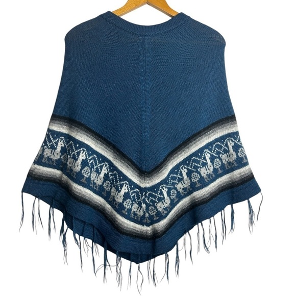 The little Alpaca House Alpaca Boho Poncho Sweater one size - Picture 1 of 8